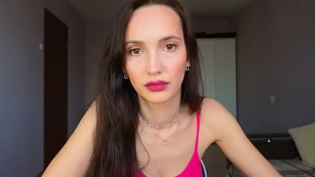 Snapshot of Lillian-Clark chatting on January 10, 11:01 am Lillian-Clark online show from January 10, 11:01 am