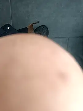 Snapshot of narrowboy chatting on September 17, 8:27 am narrowboy online show from September 17, 8:27 am