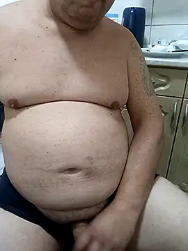 Snapshot of narrowboy chatting on September 25, 12:31 pm narrowboy online show from September 25, 12:31 pm