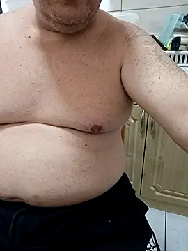 Snapshot of narrowboy chatting on September 26, 12:31 pm narrowboy online show from September 26, 12:31 pm