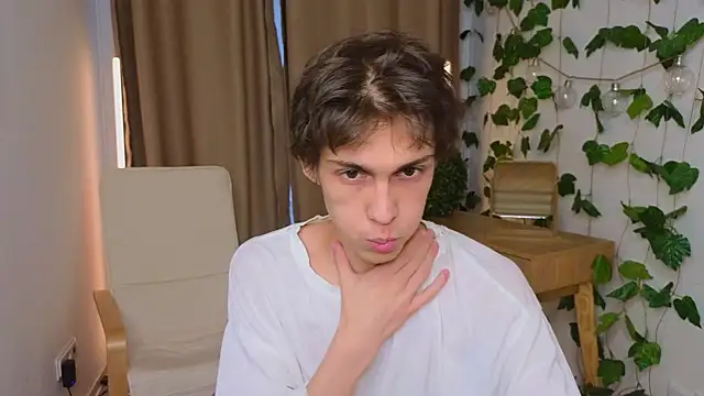 va1ora online show from October 16, 12:17 pm