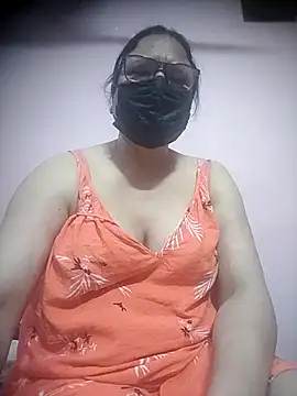 Snapshot of thehotlady chatting on February 16, 12:34 pm thehotlady online show from February 16, 12:34 pm