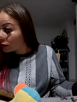 LaraCaliente online show from February 1, 11:36 pm