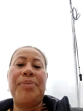 LaraCaliente online show from February 19, 11:50 am