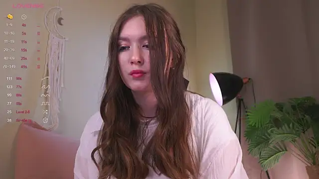 AlinaOrf online show from December 4, 5:17 am