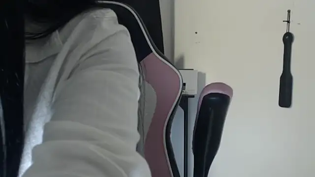 Snapshot of MayaScott11 chatting on February 28, 7:15 pm MayaScott11 online show from February 28, 7:15 pm