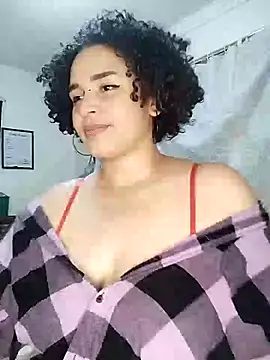 Julie wallace online show from October 11, 8:40 pm