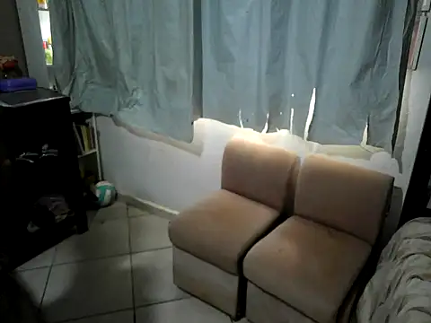 Snapshot of becmz chatting on January 13, 7:41 pm becmz online show from January 13, 7:41 pm