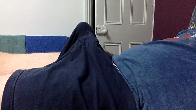 Snapshot of tdjw92 chatting on February 16, 9:00 pm tdjw92 online show from February 16, 9:00 pm