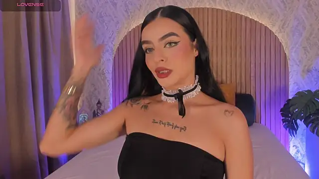 Sophiie Belle online show from October 9, 1:53 pm