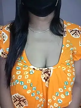 Snapshot of Bengalibeauty96 chatting on July 24, 12:19 am Bengalibeauty96 online show from July 24, 12:19 am