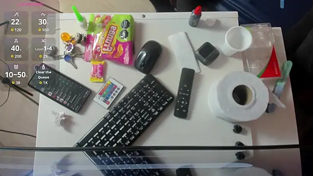  ruby red online show from October 18, 1:52 am