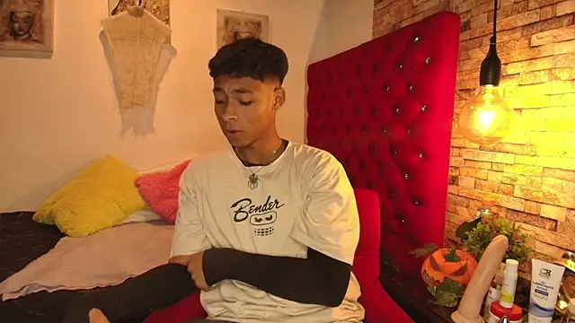 CoffeNaughty nom online show from October 23, 4:12 am