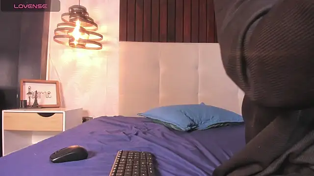 Jaycob Black1 online show from November 1, 12:29 pm