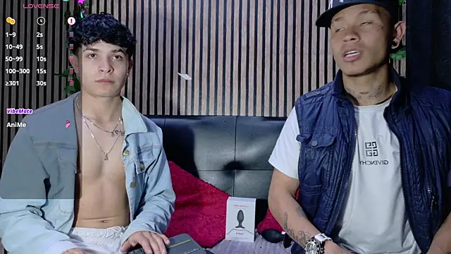 Thiago and Felipe online show from September 13, 12:54 am