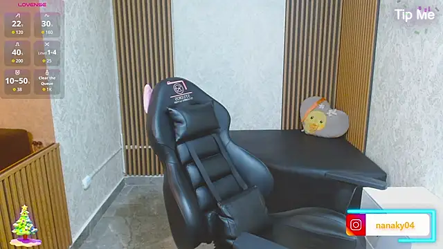 NANAKY TAY online show from November 4, 12:04 pm