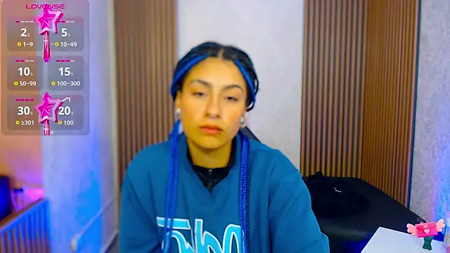 DAKOTA TAY1 online show from October 19, 3:29 am