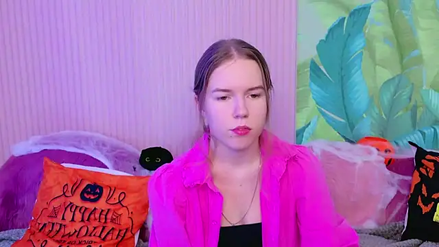 Snapshot of Alida_Brice chatting on October 26, 6:30 am Alida Brice online show from October 26, 6:30 am