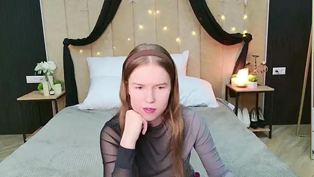 Snapshot of Alida_Brice chatting on January 18, 5:55 am Alida Brice online show from January 18, 5:55 am