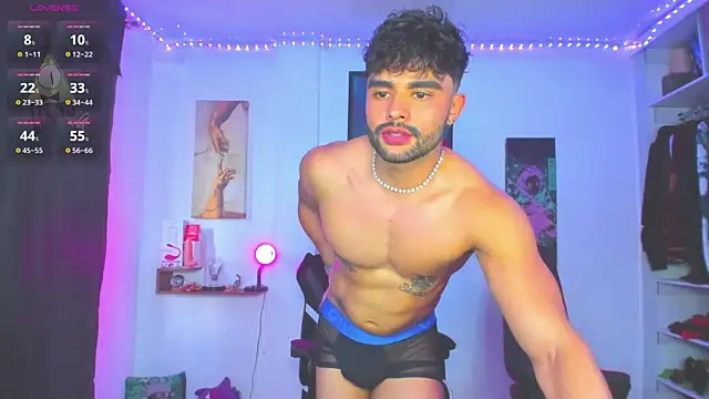 JordanRossie online show from October 13, 9:04 pm