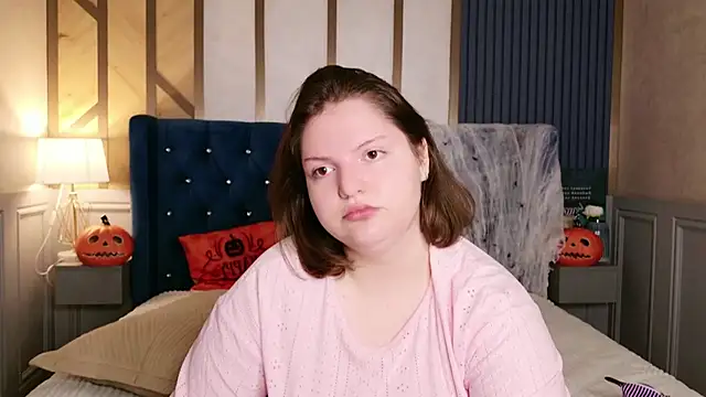 Vanessa Rise online show from October 23, 5:51 am