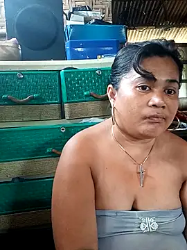Snapshot of slutty_pinay12 chatting on March 26, 7:03 am slutty pinay12 online show from March 26, 7:03 am