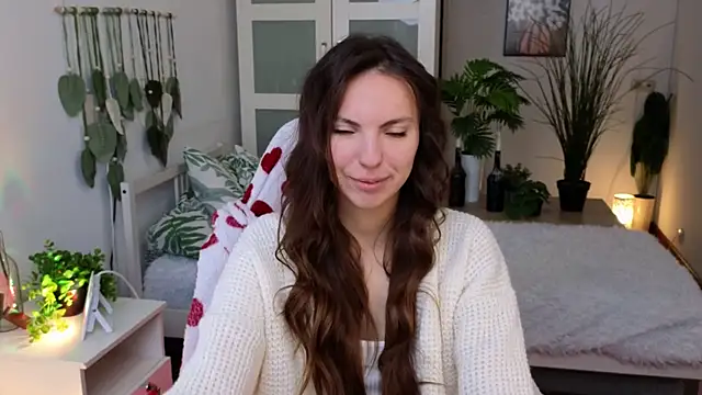 Snapshot of gracedonovan chatting on October 4, 5:27 am gracedonovan online show from October 4, 5:27 am