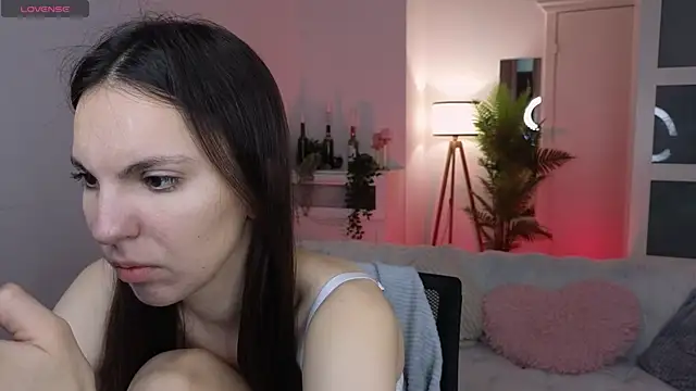 Snapshot of gracedonovan chatting on October 7, 5:15 am gracedonovan online show from October 7, 5:15 am