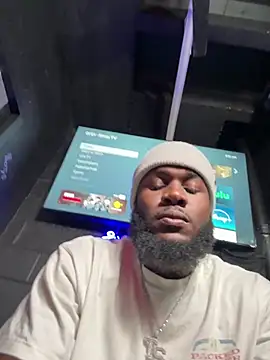 Snapshot of nymphoandthebeast69 chatting on February 17, 2:52 am nymphoandthebeast69 online show from February 17, 2:52 am