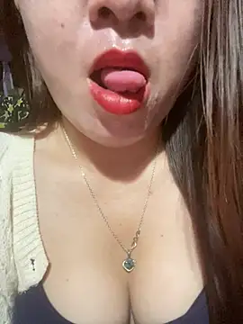 Luna-ass online show from March 6, 12:18 am