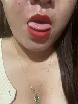 Luna-ass online show from March 19, 2:15 am