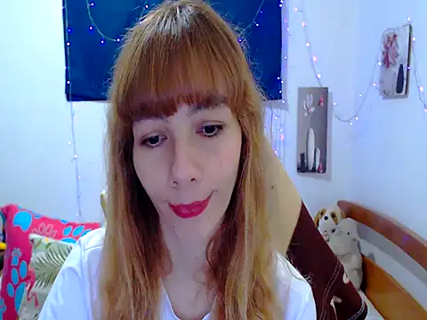 Snapshot of seraphinewhite chatting on March 2, 5:20 pm seraphinewhite online show from March 2, 5:20 pm