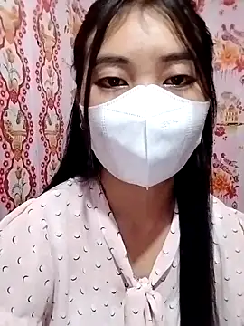 Snapshot of Damhan12 chatting on October 7, 2:20 am Damhan12 online show from October 7, 2:20 am