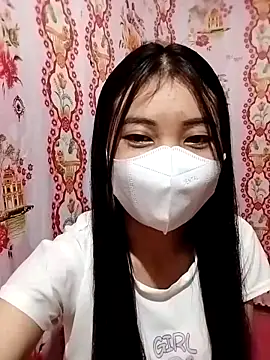 Snapshot of Damhan12 chatting on October 15, 1:50 am Damhan12 online show from October 15, 1:50 am