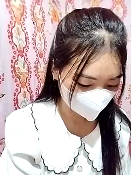 Snapshot of Damhan12 chatting on October 16, 2:01 am Damhan12 online show from October 16, 2:01 am