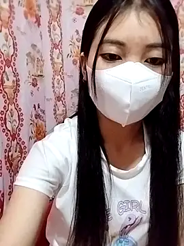 Snapshot of Damhan12 chatting on October 21, 2:23 am Damhan12 online show from October 21, 2:23 am