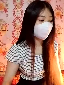 Snapshot of Damhan12 chatting on March 16, 1:33 am Damhan12 online show from March 16, 1:33 am