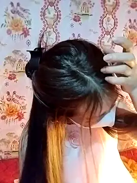 Snapshot of Damhan12 chatting on March 24, 6:29 am Damhan12 online show from March 24, 6:29 am