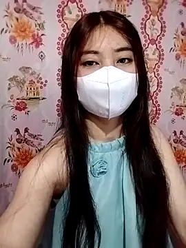 Snapshot of Damhan12 chatting on April 4, 1:48 am Damhan12 online show from April 4, 1:48 am