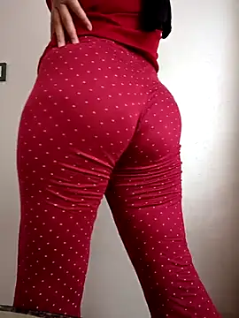 elif25 online show from October 9, 9:51 am