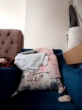 elif25 online show from October 18, 9:43 am