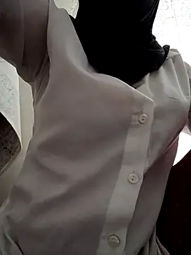 elif25 online show from October 22, 9:42 am