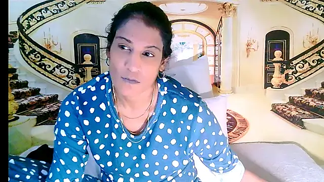 IndianSexcSmyle online show from May 19, 5:08 pm