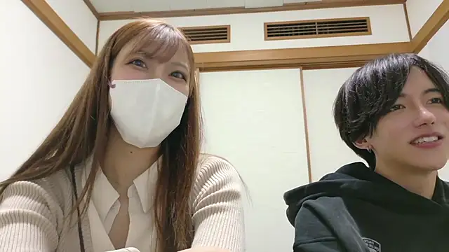 Snapshot of komei_abe chatting on October 25, 3:07 pm komei abe online show from October 25, 3:07 pm
