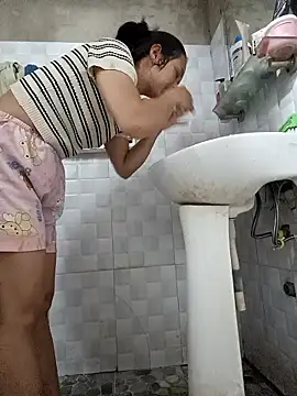 Snapshot of Na_xx chatting on October 17, 11:18 pm Na xx online show from October 17, 11:18 pm