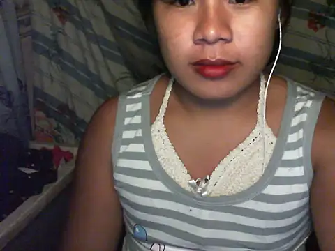 Snapshot of Huntrix2025 chatting on September 19, 2:40 pm Huntrix2025 online show from September 19, 2:40 pm