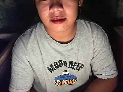 Snapshot of Huntrix2025 chatting on September 20, 4:52 pm Huntrix2025 online show from September 20, 4:52 pm