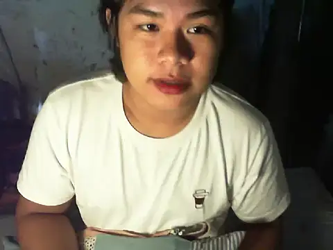 Snapshot of Huntrix2025 chatting on October 9, 10:19 pm Huntrix2025 online show from October 9, 10:19 pm