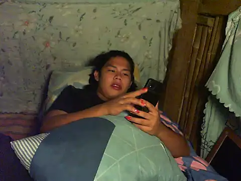 Snapshot of Huntrix2025 chatting on October 14, 11:44 am Huntrix2025 online show from October 14, 11:44 am