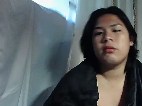 Huntrix2025 online show from February 3, 10:37 pm